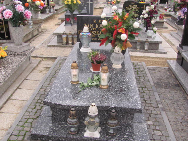 Grób Franciszka Kmieć