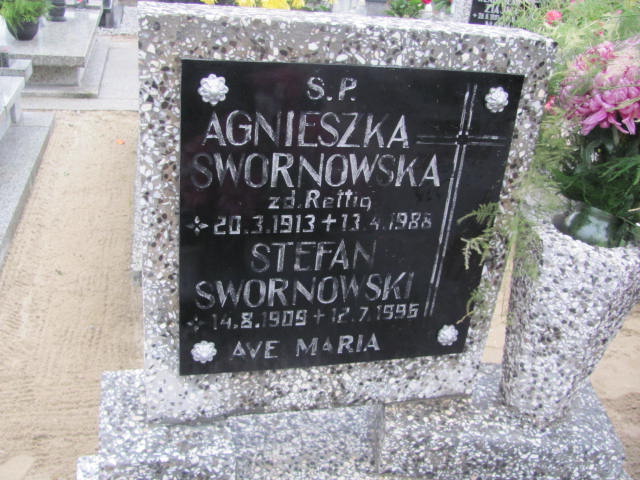 Agnieszka Swornowska 1913 Krotoszyn - Grobonet - Wyszukiwarka osób pochowanych