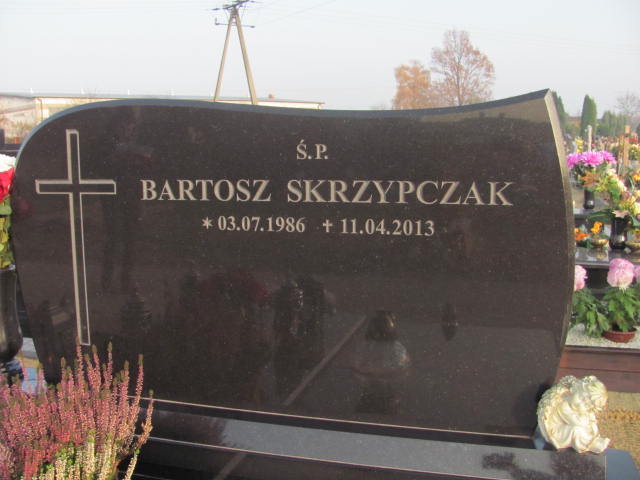 Bartosz Skrzypczak 1986 Krotoszyn - Grobonet - Wyszukiwarka osób pochowanych