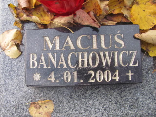 Maciej Banachowicz 2004 Krotoszyn - Grobonet - Wyszukiwarka osób pochowanych