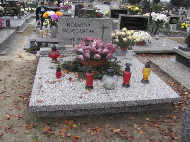 Grób Gertruda Dardas