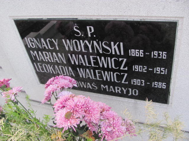 Marian Walewicz 1901 Krotoszyn - Grobonet - Wyszukiwarka osób pochowanych