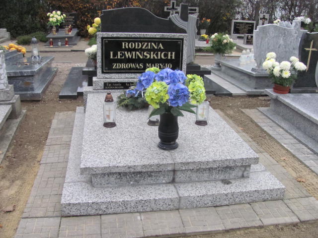 Grób Aniela Lewińska